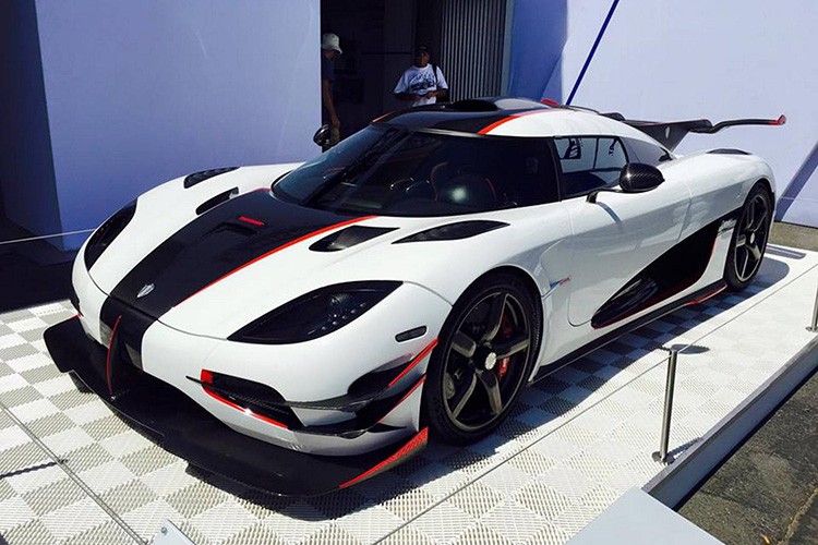 Sieu xe Koenigsegg One:1 cuoi cung, dau tien tren dat My-Hinh-2